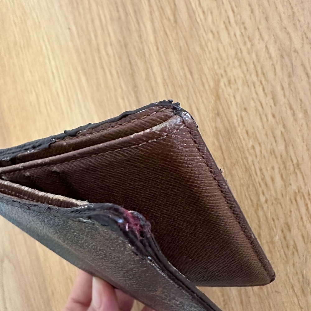 Louis Vuitton Men Wallet - Picture 10 of 13